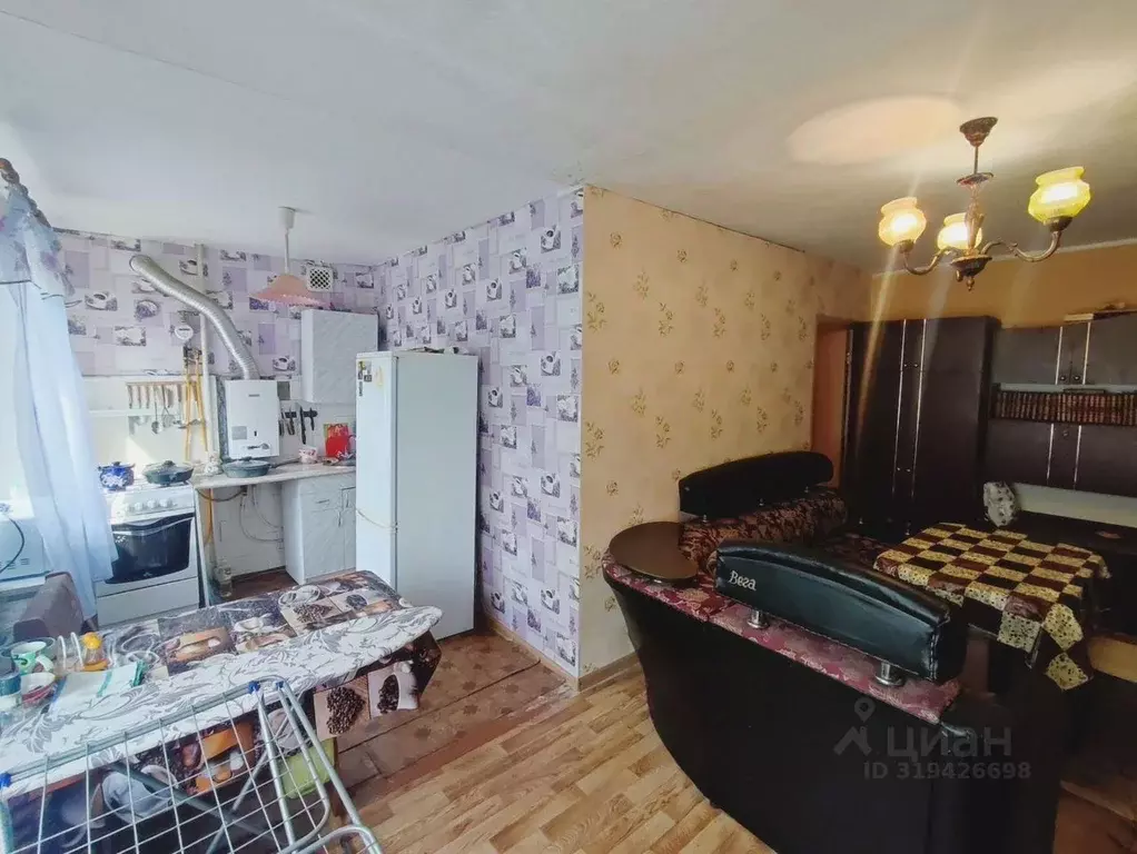3-к кв. Волгоградская область, Волжский Комсомольская ул., 14 (57.0 м) - Фото 0
