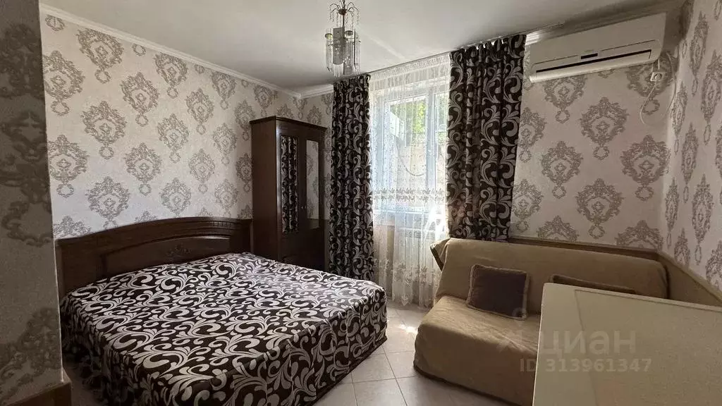 Комната Краснодарский край, Сочи Лазаревское жилрайон, ул. Победы, 370 - Фото 0