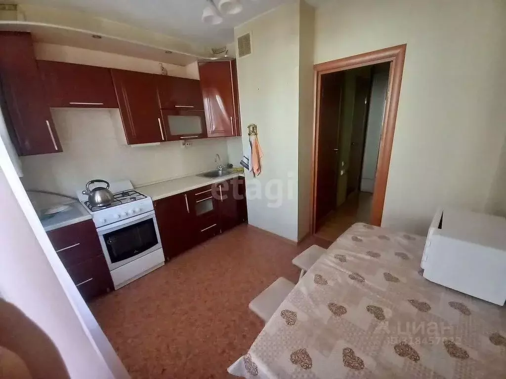 3-к кв. Белгородская область, Белгород ул. Есенина, 52 (72.0 м) - Фото 1