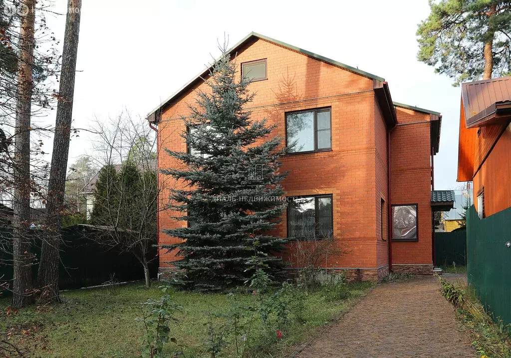 Дом в Пушкино, микрорайон Клязьма, Крыловская улица, 33 (165 м) - Фото 1