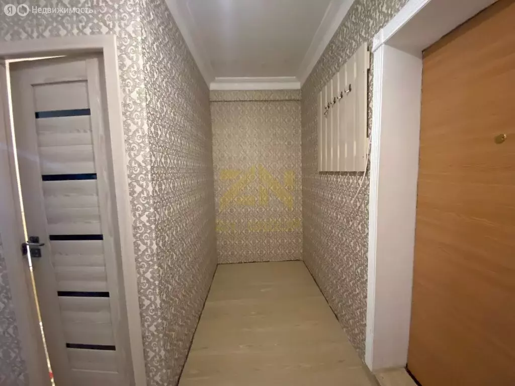 1-комнатная квартира: Махачкала, улица Габитова, 10 (40 м) - Фото 1