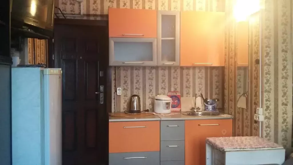 Комната Красноярский край, Красноярск ул. Шевченко, 70 (12.0 м) - Фото 0