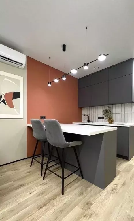 Студия Свердловская область, Екатеринбург ул. Уктусская, 42 (25.1 м) - Фото 1