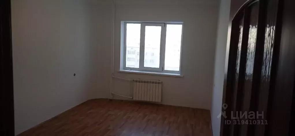 2-к кв. Саха (Якутия), Якутск ул. Петровского, 32/2 (60.0 м) - Фото 0