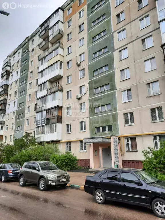 3-комнатная квартира: Нижний Новгород, Днепропетровская улица, 12 ... - Фото 0