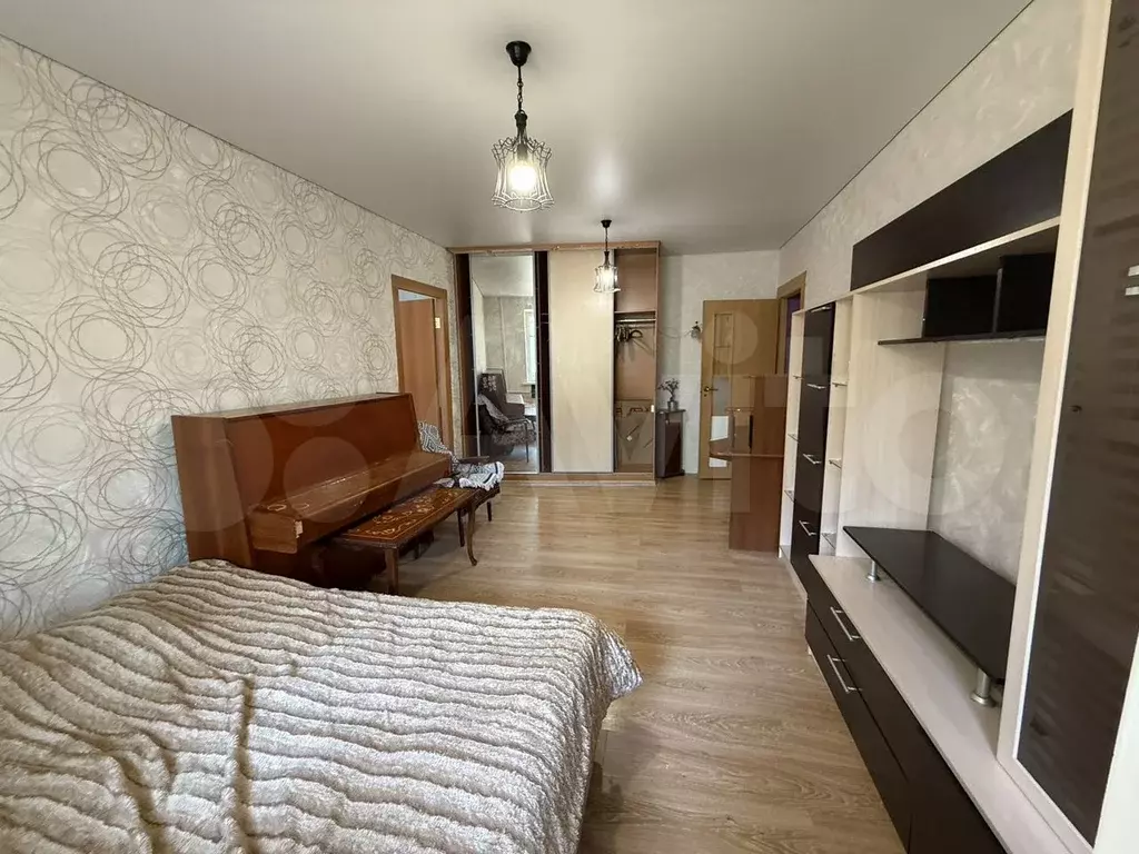 3-к. квартира, 68 м, 5/5 эт. - Фото 0