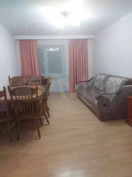 3-к. квартира, 90м, 8/16эт. - Фото 0