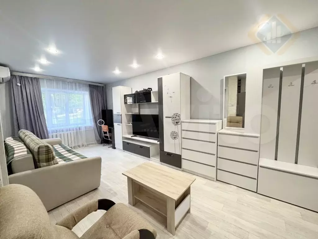 2-к. квартира, 40 м, 1/2 эт. - Фото 0
