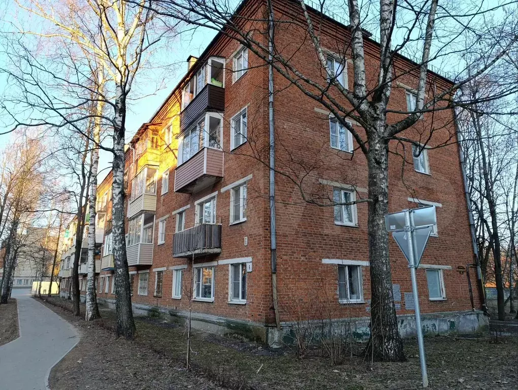 4-к. квартира, 46 м, 4/4 эт. - Фото 0