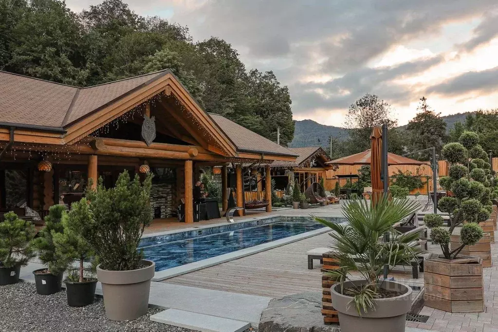 Коттедж в Краснодарский край, Сочи городской округ, с. Медовеевка  ... - Фото 1