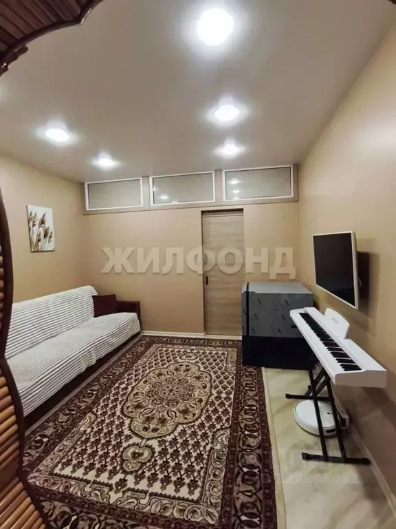 3-к кв. Алтайский край, Барнаул ул. Гущина, 150/24 (67.8 м) - Фото 2