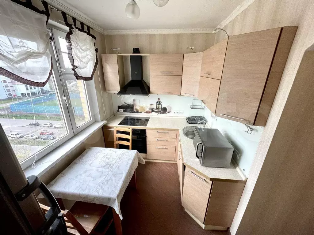 1-к. квартира, 40 м, 8/11 эт. - Фото 0