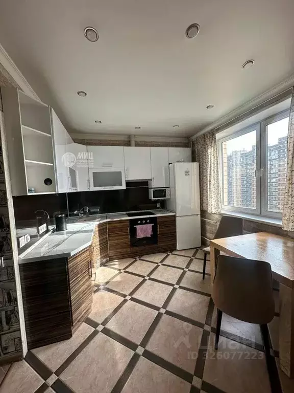 1-к кв. Московская область, Балашиха ш. Косинское, 7 (34.0 м) - Фото 2