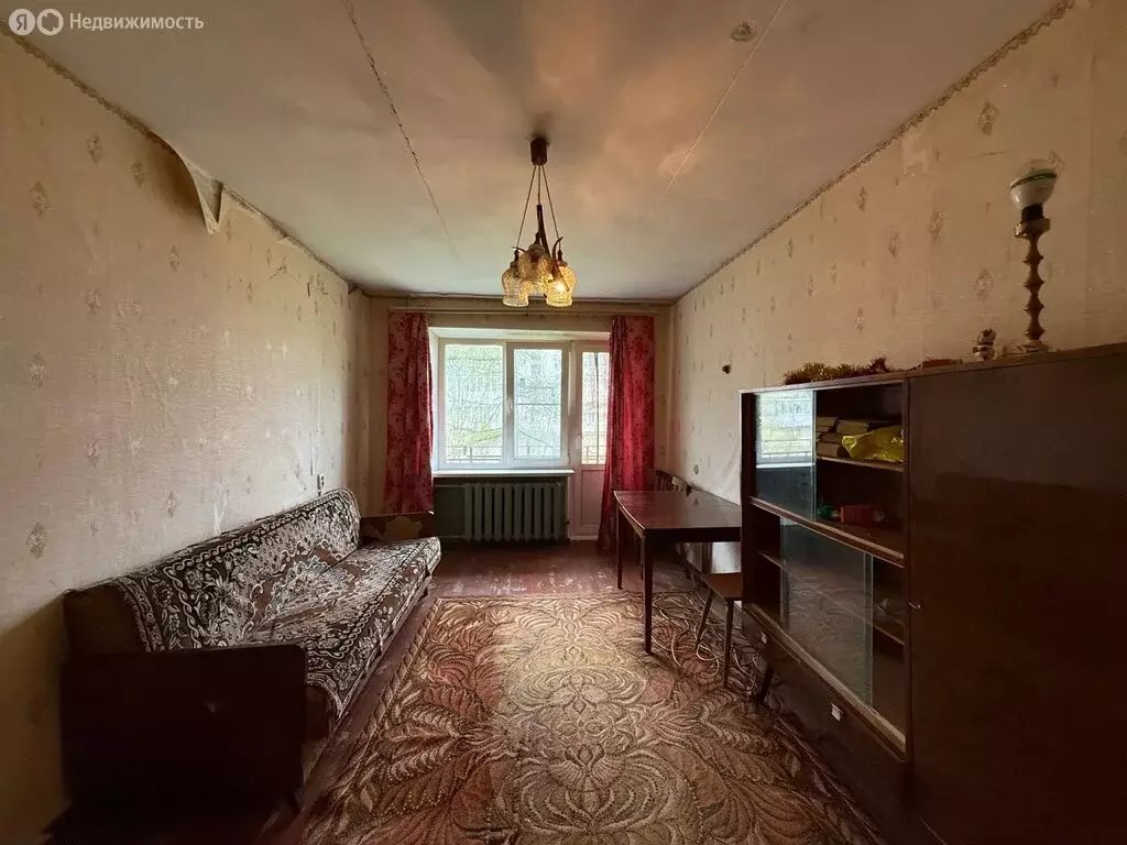 1-комнатная квартира: Волхов, улица Кирова, 1А (29.8 м) - Фото 1