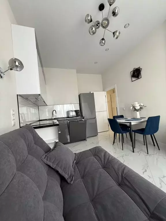 2-к. квартира, 60 м, 16/16 эт. - Фото 1