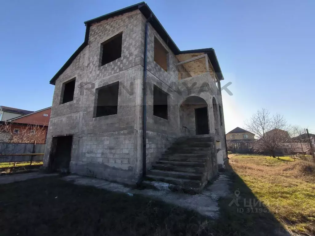 Дом в Адыгея, Майкоп городской округ, Гавердовский хут. ул. ... - Фото 1