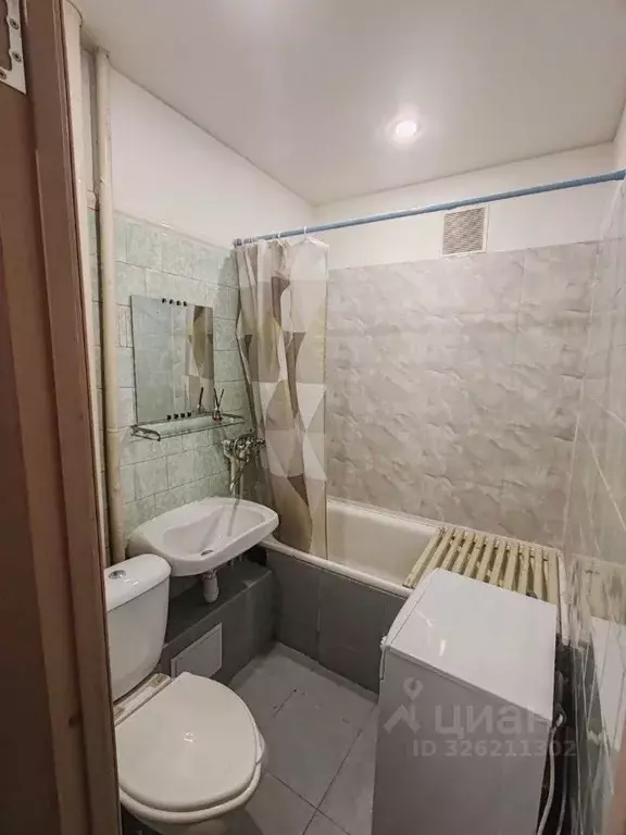 2-к кв. Татарстан, Казань Краснококшайская ул., 174 (44.5 м) - Фото 2