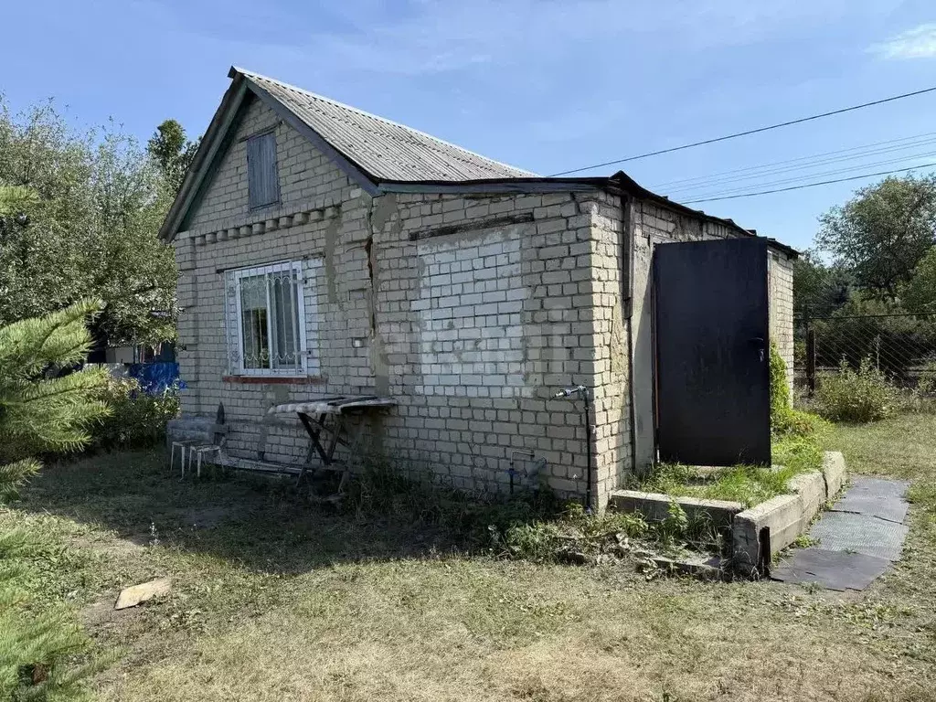 Дом в Саратовская область, Саратов проезд Большой Загородный, 15 (43 ... - Фото 0