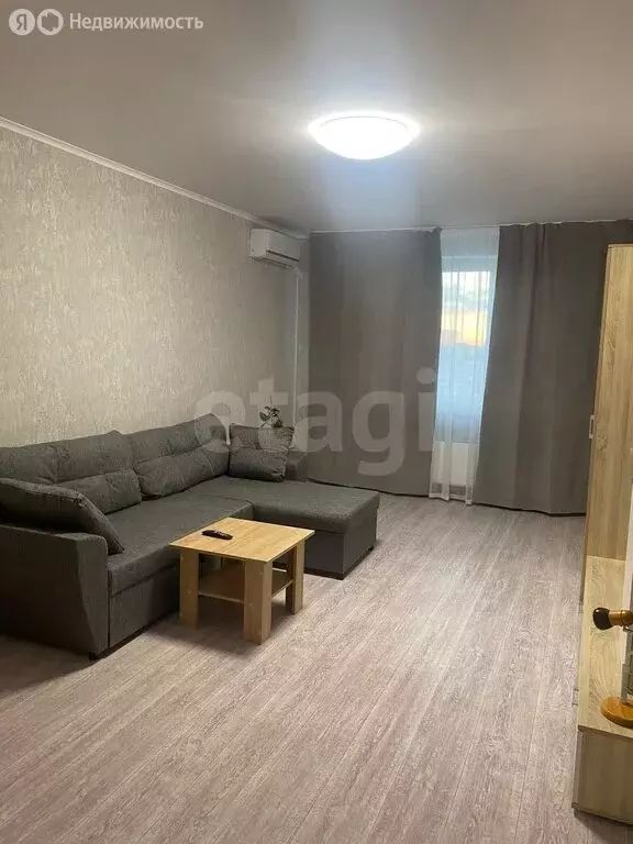 2-комнатная квартира: Анапа, улица Адмирала Пустошкина, 14 (65.2 м) - Фото 0