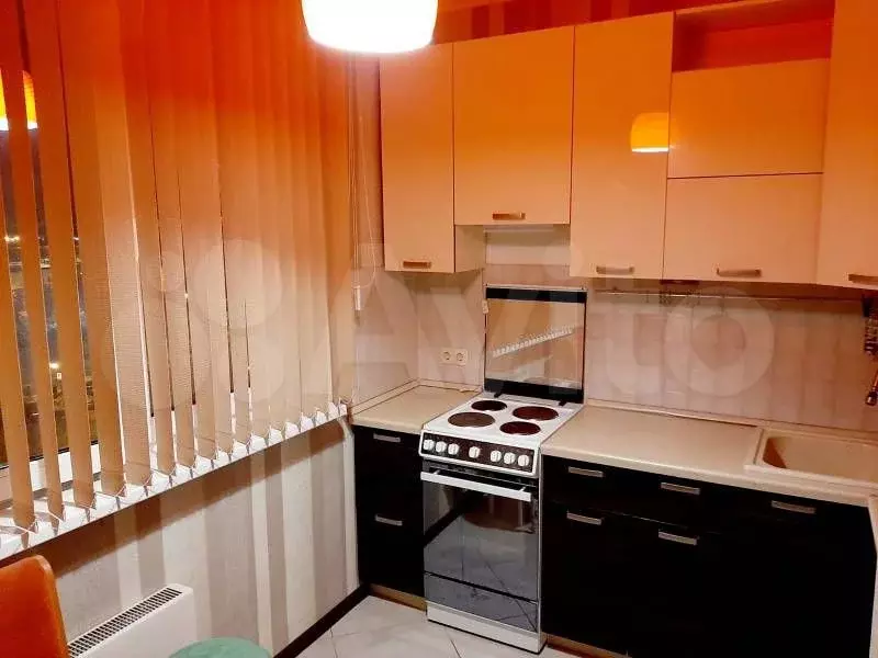 1-к. квартира, 38 м, 8/17 эт. - Фото 0
