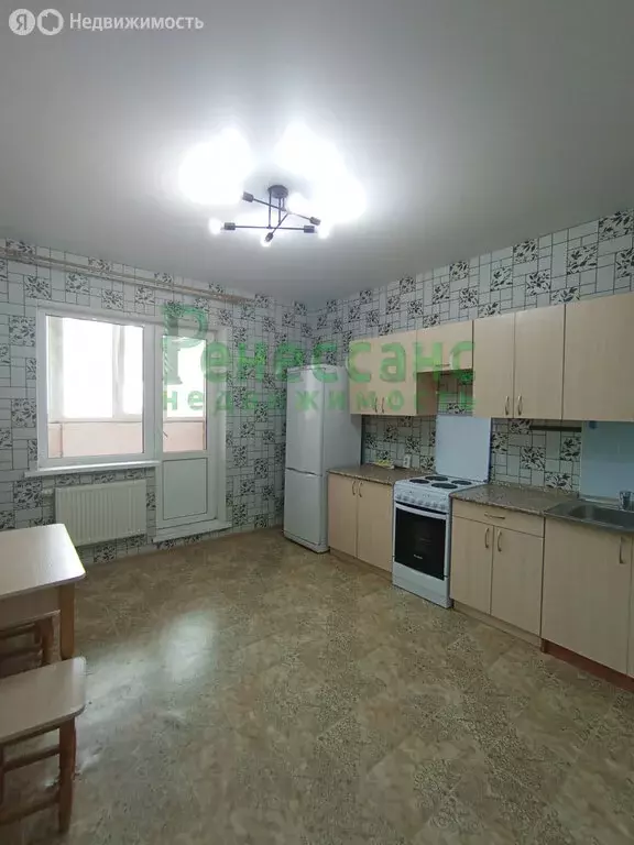 2-комнатная квартира: Брянск, проспект Станке Димитрова, 65 (73 м) - Фото 0