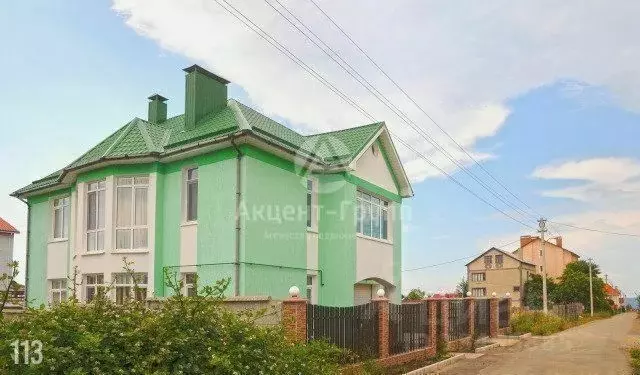 Дом в Севастополь с. Полюшко, ул. Луговая, 58 (315 м) - Фото 0