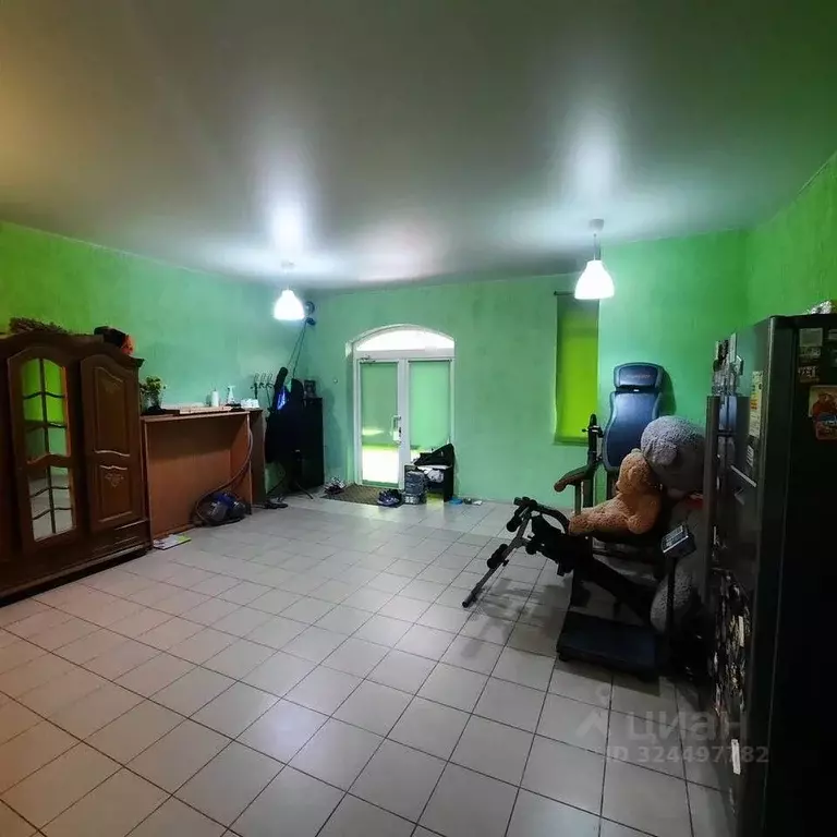 Дом в Краснодарский край, Динской район, Новотитаровская ст-ца Луговая ... - Фото 2