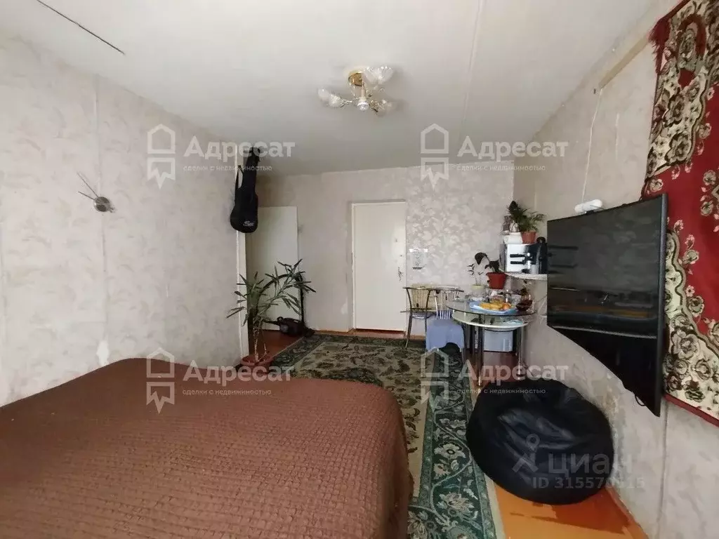 3-к кв. Волгоградская область, Волгоград Удмуртская ул., 97 (56.3 м) - Фото 0