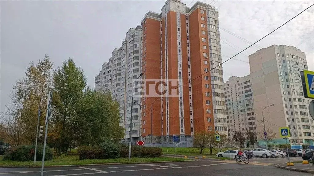 2-к кв. Москва ул. Маршала Савицкого, 26 (60.1 м) - Фото 0