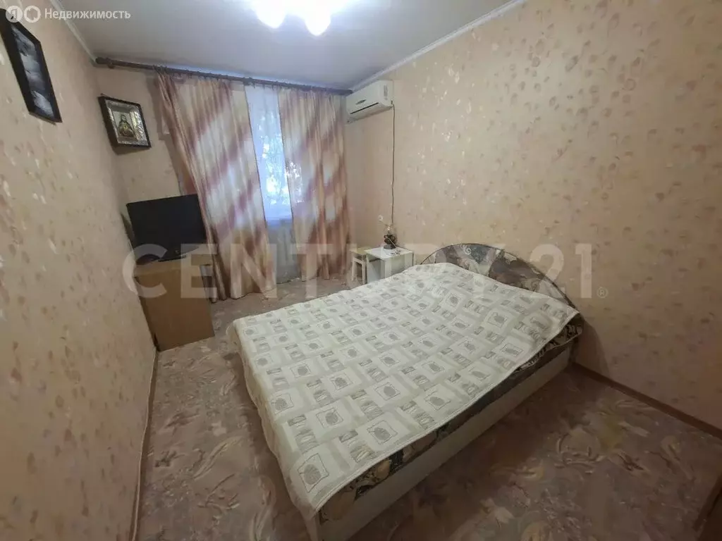 3-комнатная квартира: Евпатория, Эскадронная улица, 11 (64.9 м) - Фото 1