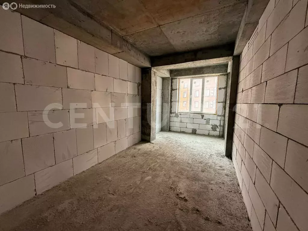 2-комнатная квартира: Махачкала, улица Даниялова, 120А (97 м) - Фото 1