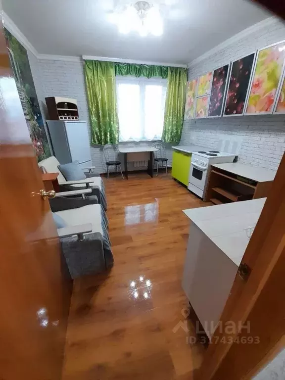 2-к кв. Бурятия, Улан-Удэ 47-й кв-л, ул. Конечная, 7 (43.0 м) - Фото 0