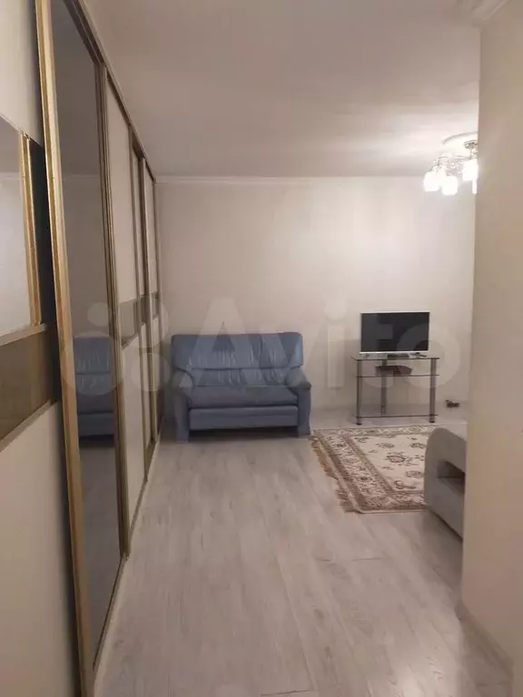 2-к. квартира, 49 м, 5/5 эт. - Фото 1