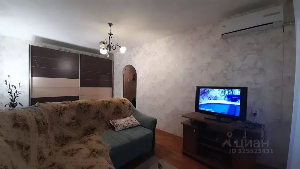 1-к кв. Краснодарский край, Новороссийск ул. Луначарского, 12 (37.0 м) - Фото 2