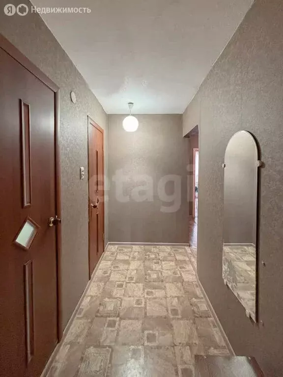 2-комнатная квартира: Порхов, Красноармейская улица, 15 (52.4 м) - Фото 2