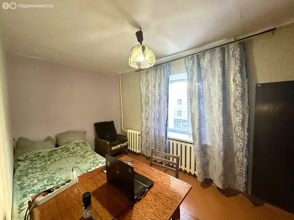 3-комнатная квартира: Киров, Первомайский район, улица Володарского, ... - Фото 1