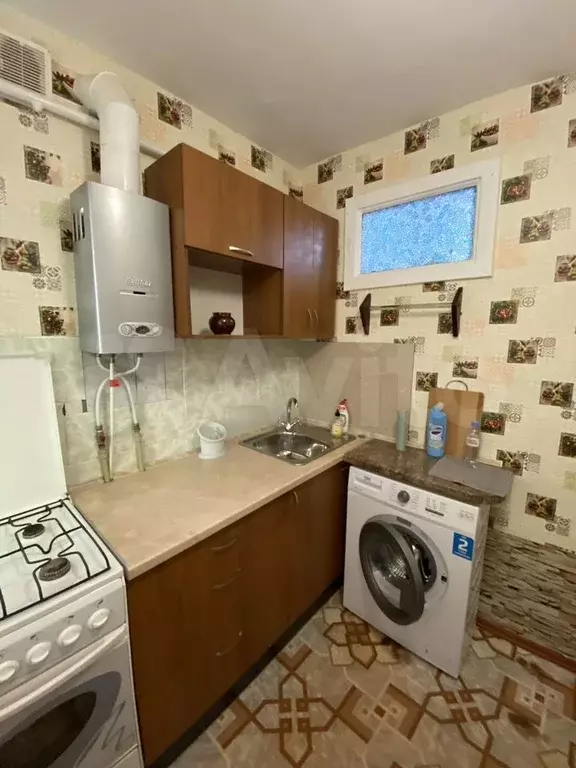 1-к. квартира, 30 м, 1/5 эт. - Фото 0