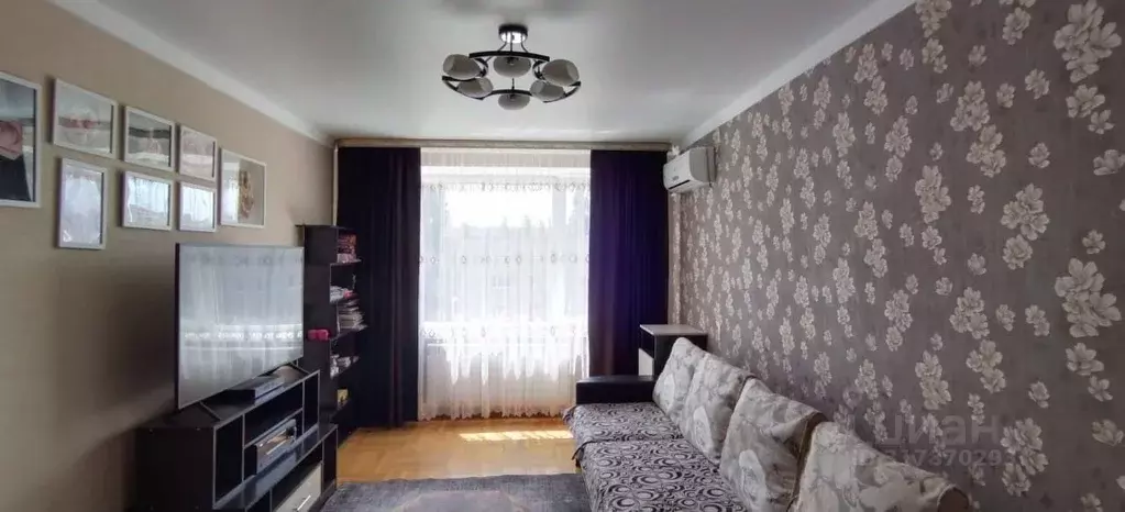 3-к кв. Ростовская область, Батайск Октябрьская ул., 118 (62.7 м) - Фото 0