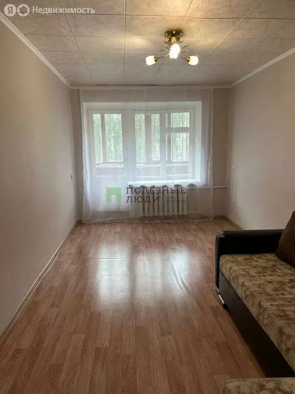3-комнатная квартира: Ижевск, Тверская улица, 48 (60 м) - Фото 1