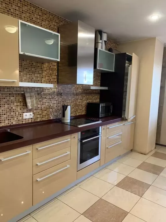 1-к кв. Алтайский край, Барнаул Партизанская ул., 105 (70.0 м) - Фото 0