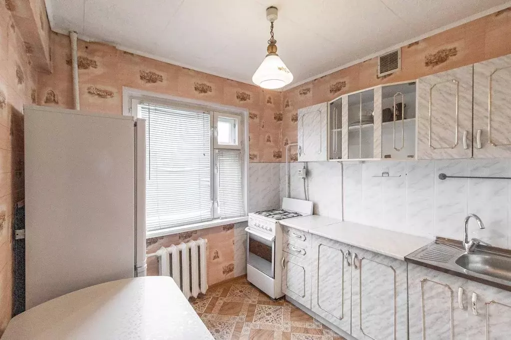 1-к кв. Омская область, Омск ул. Индустриальная, 6 (34.0 м) - Фото 0