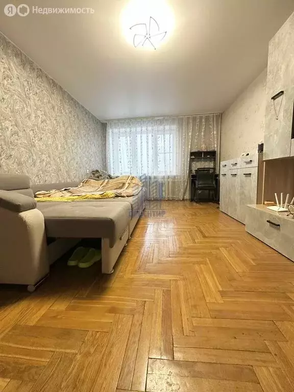 4-комнатная квартира: Чебоксары, проспект Максима Горького, 15 (82 м) - Фото 1