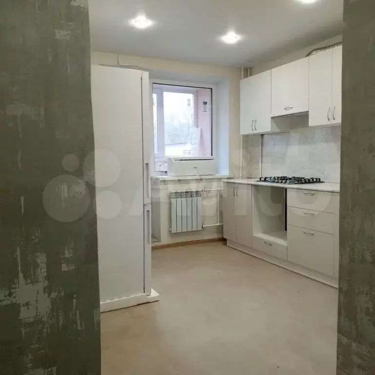 1-к. квартира, 36 м, 1/10 эт. - Фото 0
