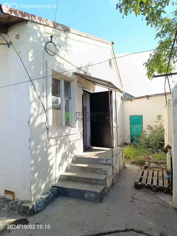 Дом в Евпатория, улица 9 Мая, 14 (150 м) - Фото 1