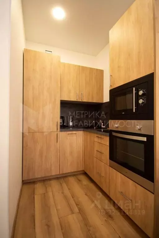 1-к кв. Тюменская область, Тюмень ул. 2-я Луговая, 24к3 (42.0 м) - Фото 1