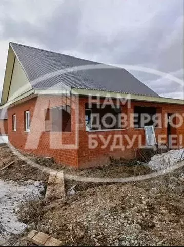 Дом в Пермский край, Чернушинский муниципальный округ, д. Зверево ул. ... - Фото 2