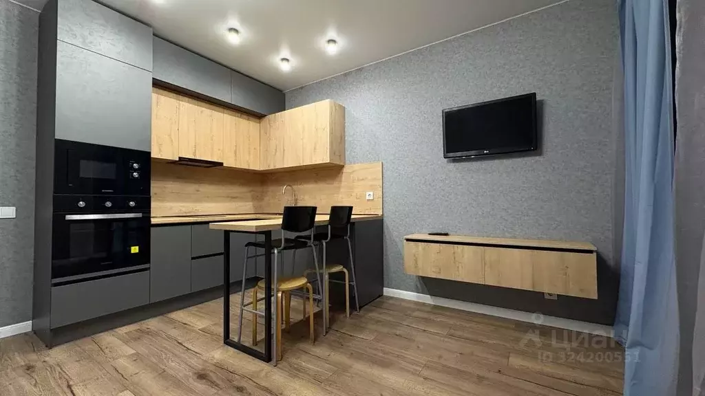 Студия Татарстан, Казань ул. Сабира Ахтямова, 1к3 (32.0 м) - Фото 1