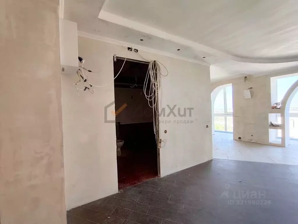 3-к кв. Крым, Симферополь ул. Имени Мате Залки, 29 (65.0 м) - Фото 2