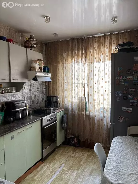 3-комнатная квартира: Челябинск, улица 3-го Интернационала, 65А (64.9 ... - Фото 1