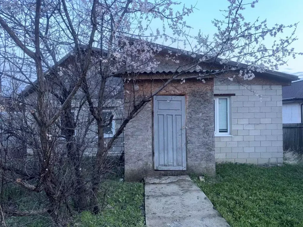 Дом в Волгоградская область, Волгоград Пилотский пер., 8 (57 м) - Фото 0